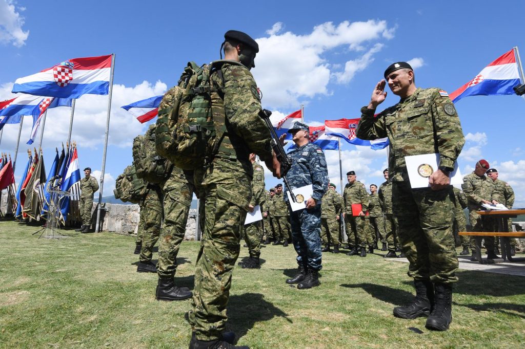 Vojni rok ponovo na snazi 