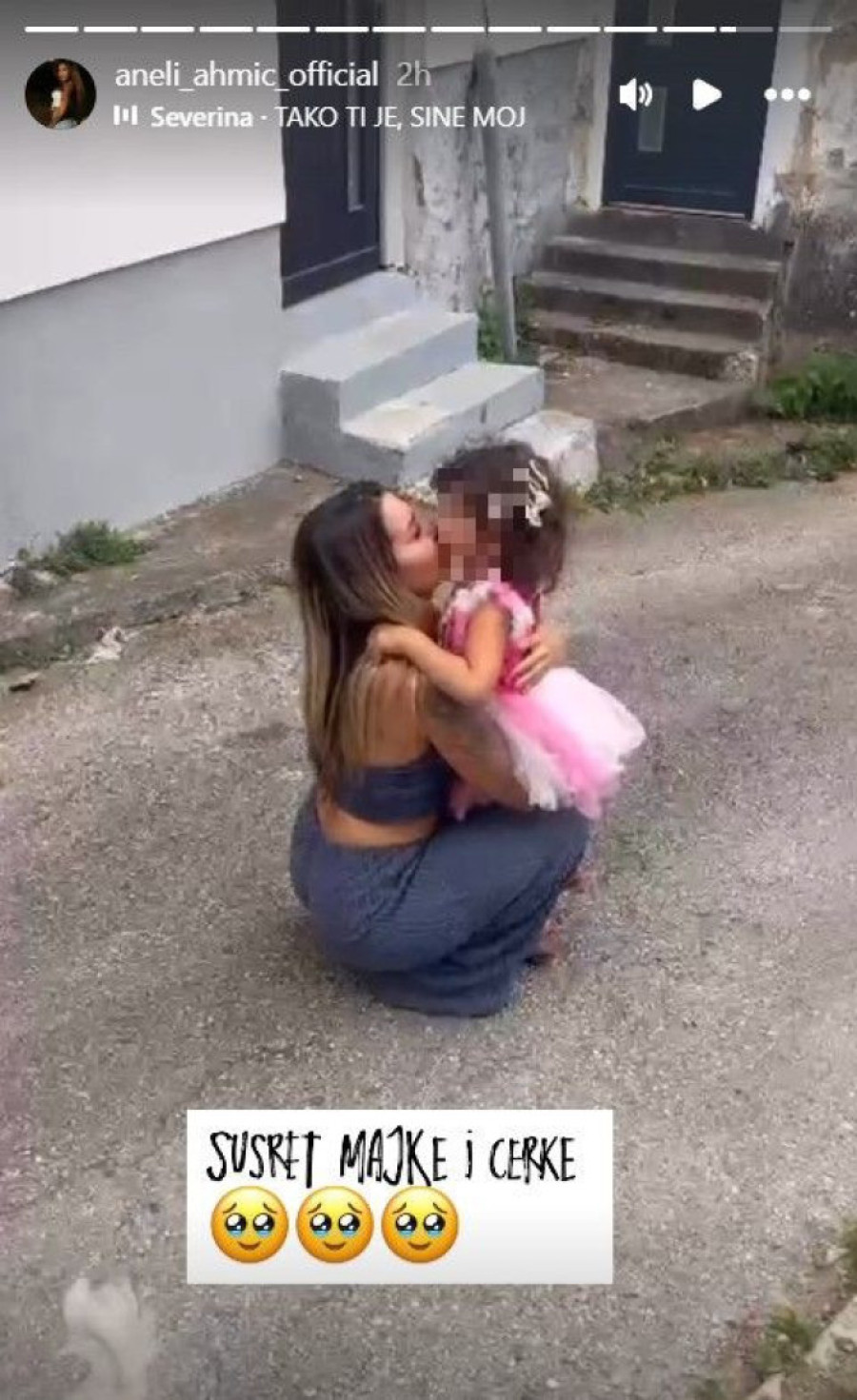 Emotivan susret koji je rasplakao Balkan: Aneli i Nora konačno zajedno! (FOTO)