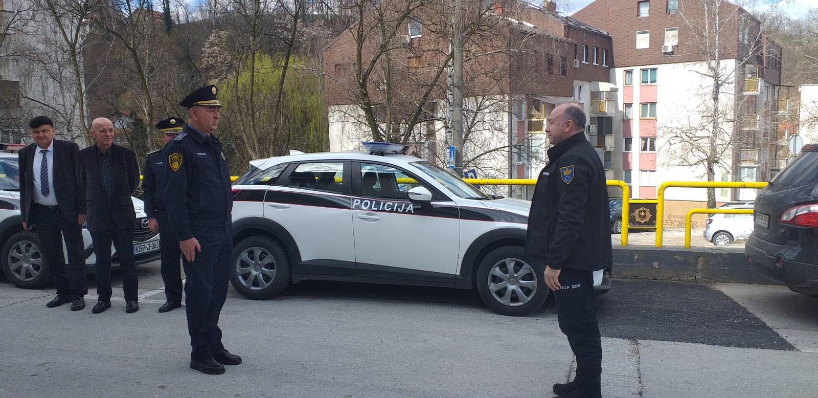 Brza akcija policije i sigurnosnih agencija spriječila samoubistvo mlade osobe u Tešnju