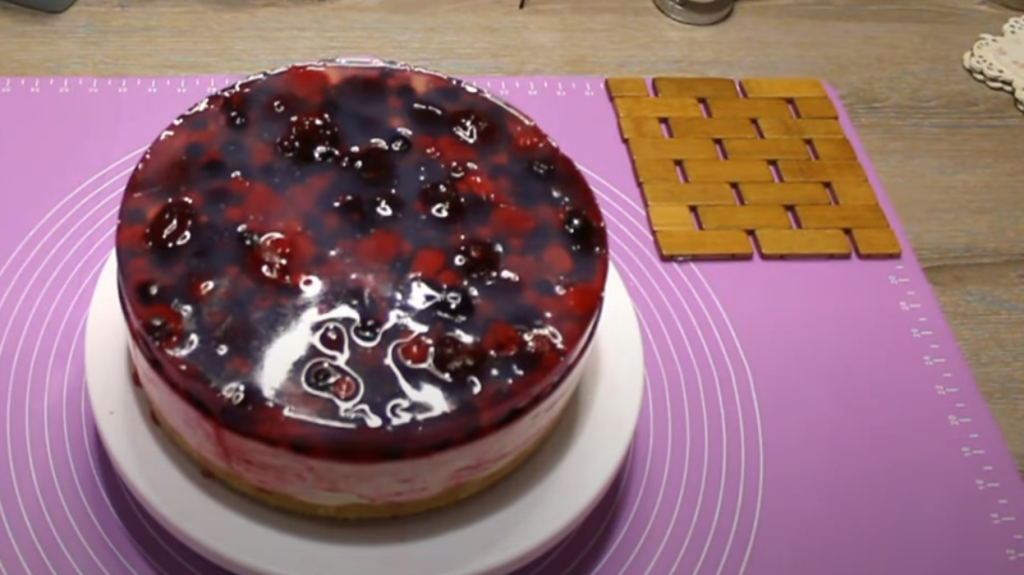 Savršeni Cheesecake sa Šumskim Voćem?