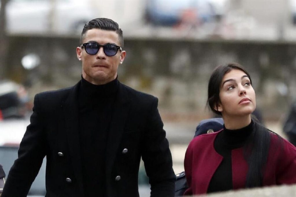 Georgina otkrila luksuzni prsten – Cristiano Ronaldo konačno staje na ludi kamen 