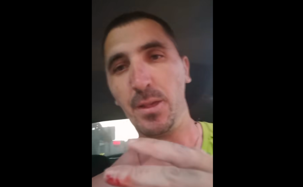 Vozač vrijeđao policajce, snimao ih i tvrdio da je napadnut pa završio u lisicama