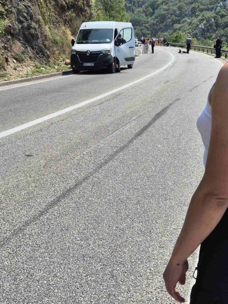 Stravična nesreća kod Bijele: Motociklista sletio u Neretvu i preminuo na licu mjesta