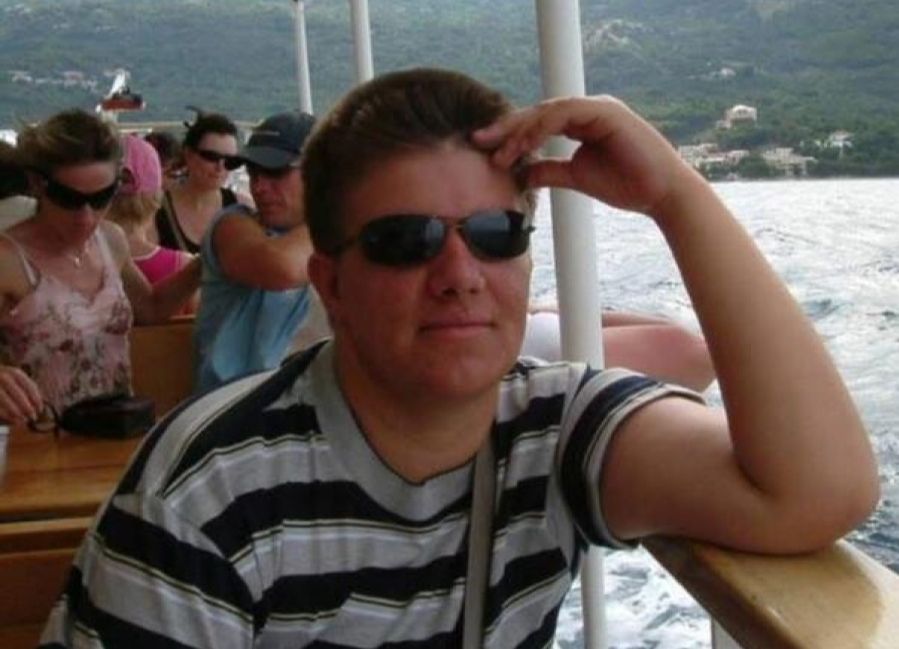 Skandal potresa region!! Policajka lišena slobode: prijetila partnerici službenim pištoljem