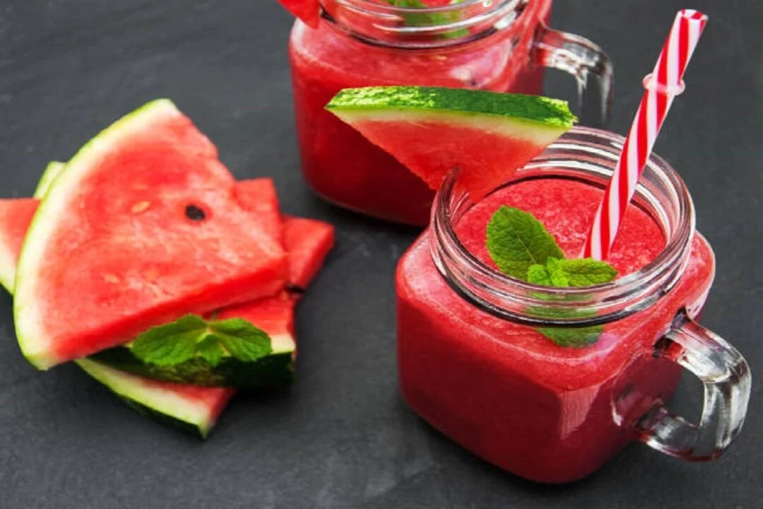 Ljetno osvježenje iz snova: Limunada sa lubenicom i jagodama