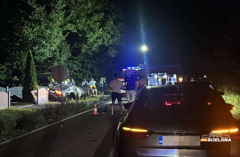 Tragična saobraćajna nesreća kod Ugljevika: Poginula jedna osoba, dvije povrijeđene