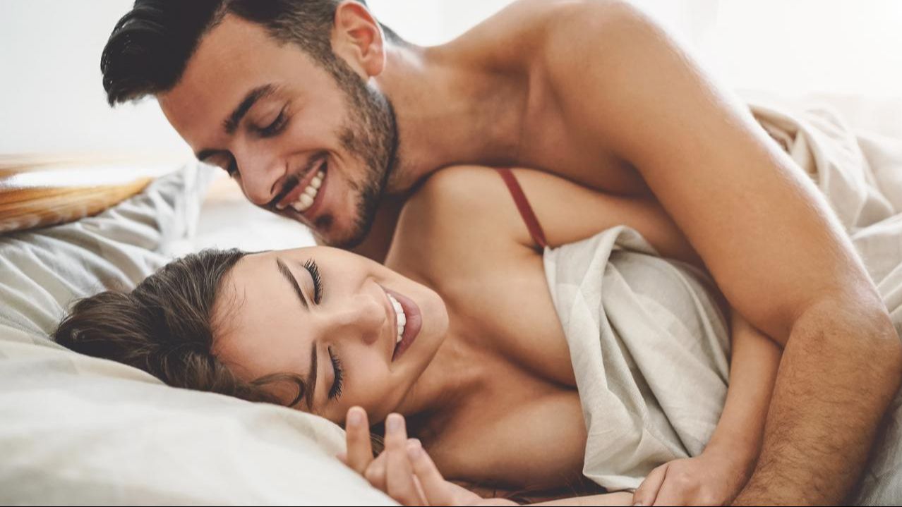 Šta seksualne poze govore o muškarcu? Stručnjaci otkrivaju skrivene signale