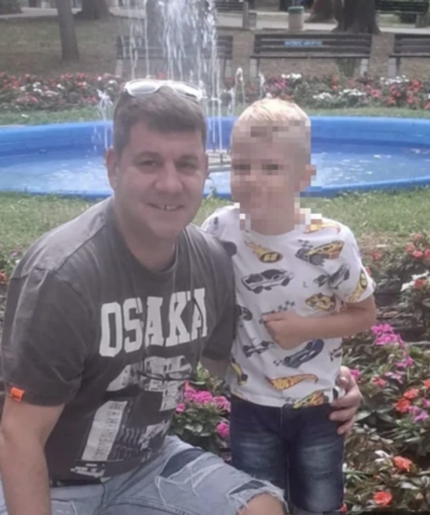 Fotografija koja je sve dirnula: Ivan ponosno uz sina Željka, pokazao svima da otac nikada ne odustaje!
