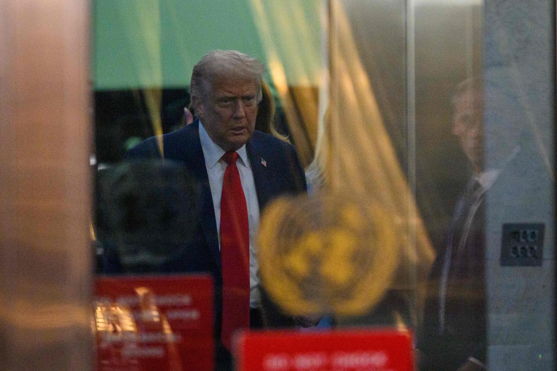 Trumpov gaf pred UN-om Pokretne stepenice stale, blesimetar zakazao – svijet u smijehu!