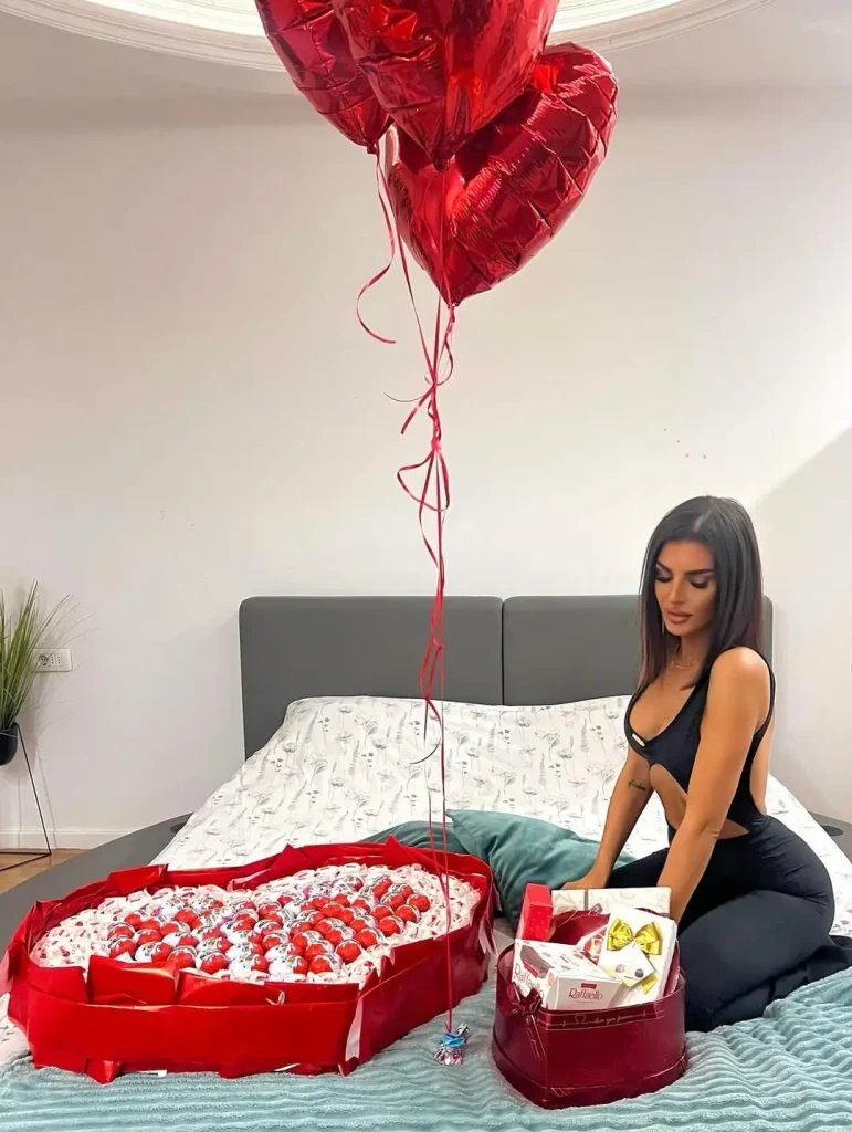 Romantično iznenađenje za Enu – Peja joj pripremio bajkovitu sobu punu balona i slatkiša