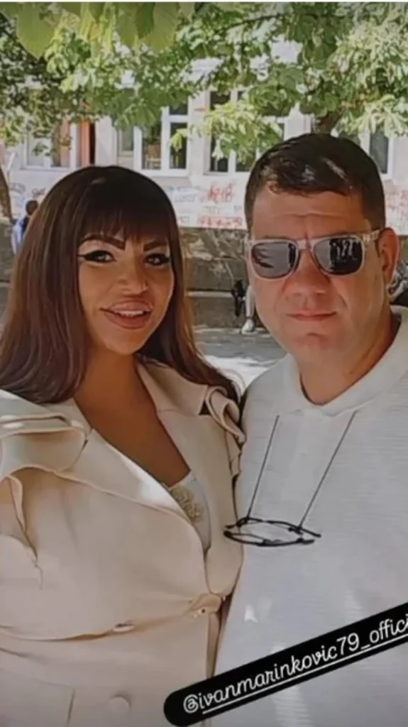 Željko postao đak-prvak: Sin Miljane Kulić krenuo u školu, ispraćaj pun emocija – Marija Kulić jedva zadržala suze!