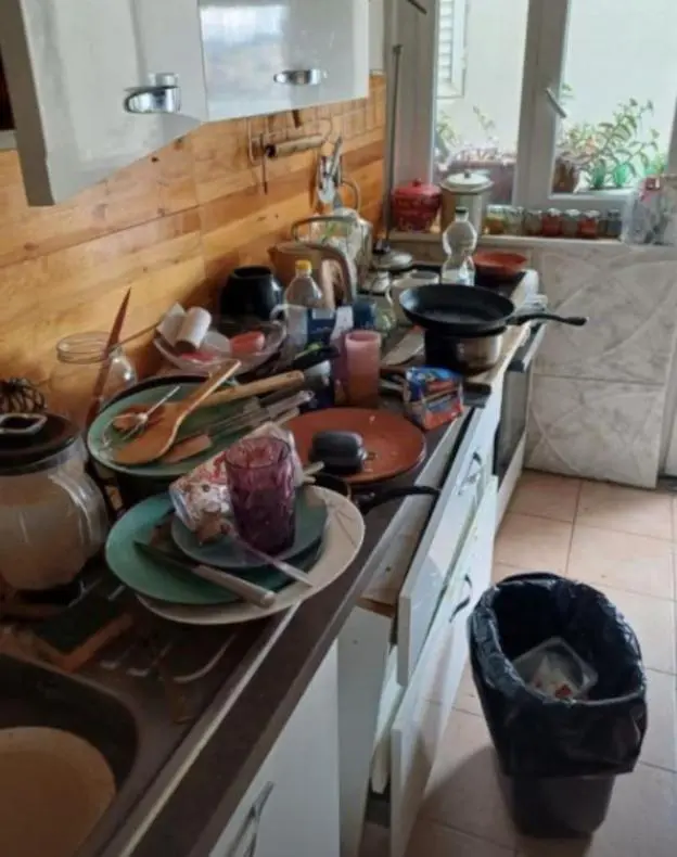Prvo javno oglašavanje Site Ahmić nakon ulaska njenog sina u Elitu: Objavila potresnu fotografiju i otkrila da li će se pojaviti u "Eliti 9"
