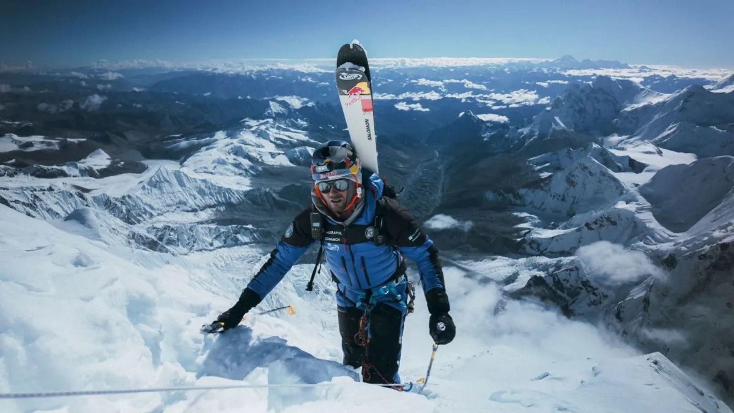 Andrzej Bargiel – prvi čovjek koji je skijao s Mount Everesta bez kisika Nevjerovatan podvig Poljak prvi u istoriji skijaosa vrha Mount Everest bez kisika!