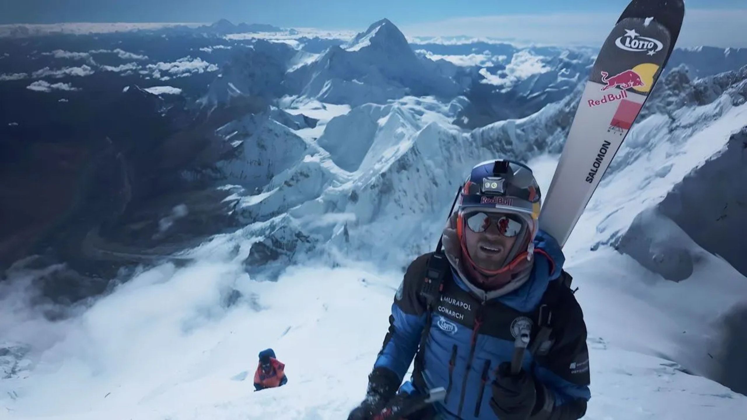 Kako je Poljak Andrzej Bargiel ispisao historiju skijanjem niz Everest Nevjerovatan podvig Poljak prvi u istoriji skijaosa vrha Mount Everest bez kisika!