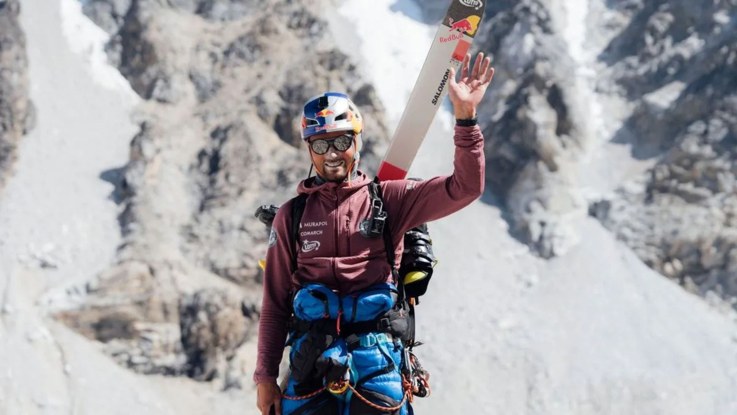 Skijanje s vrha svijeta – Bargielov spust s Everesta do baznog kampa Nevjerovatan podvig Poljak prvi u istoriji skijaosa vrha Mount Everest bez kisika!