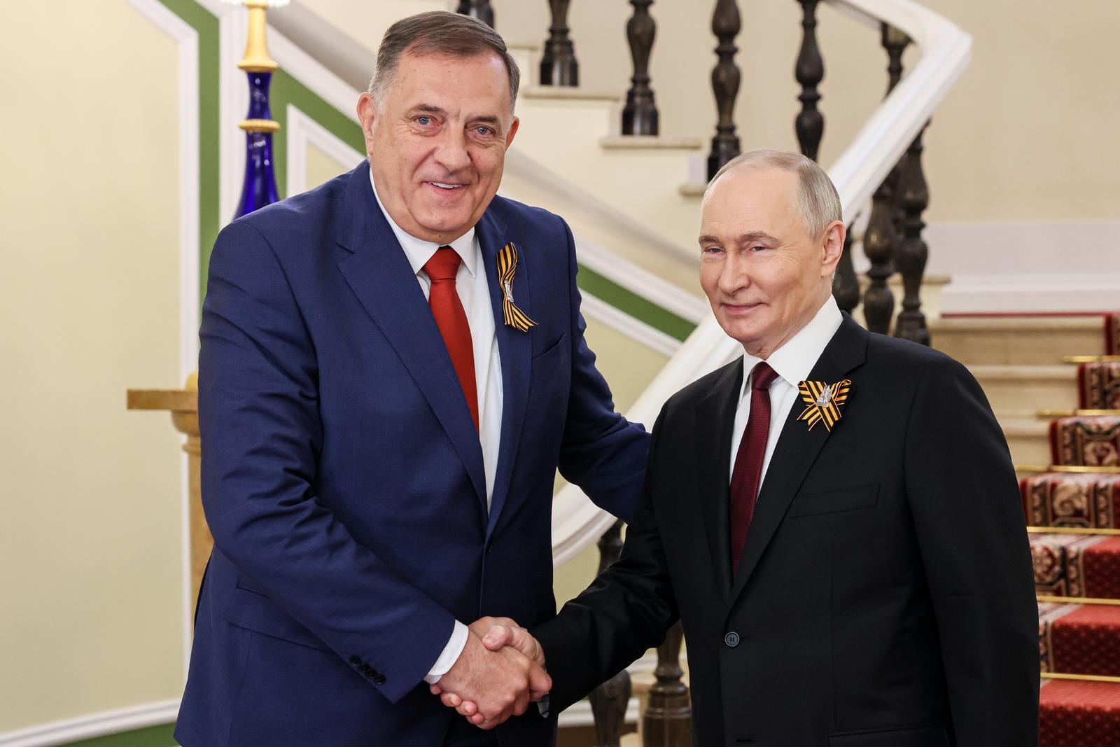 Rusi otkrivaju: Dodik zamolio Putina da u pregovorima sa SAD-om ne zaobiđe Balkan
