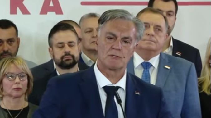 Ovo je novi predsjednik RS: Siniša Karan vodi Republiku Srpsku u novi mandat!