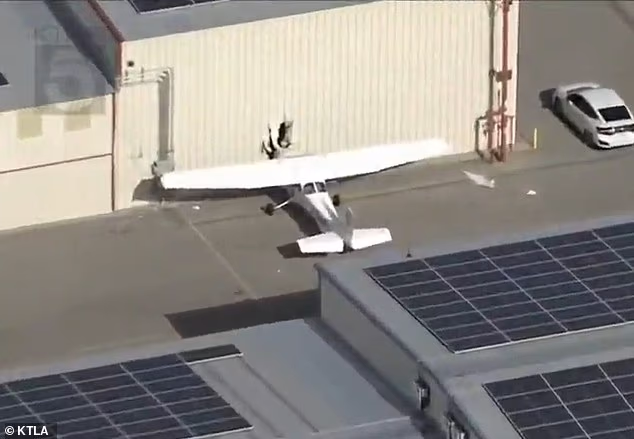Neuspjela krađa aviona šokirala SAD: Cessna se zabila u zgradu na aerodromu