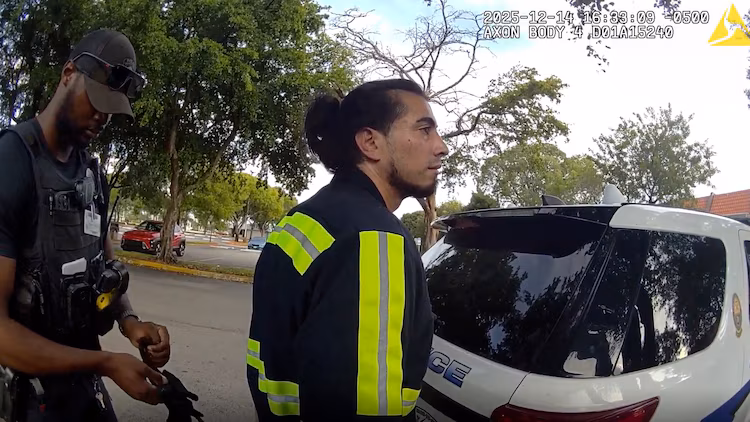 Vozač vučne službe odvukao auto s djetetom: Djevojčica ispala na cestu, otac utrčao u saobraćaj