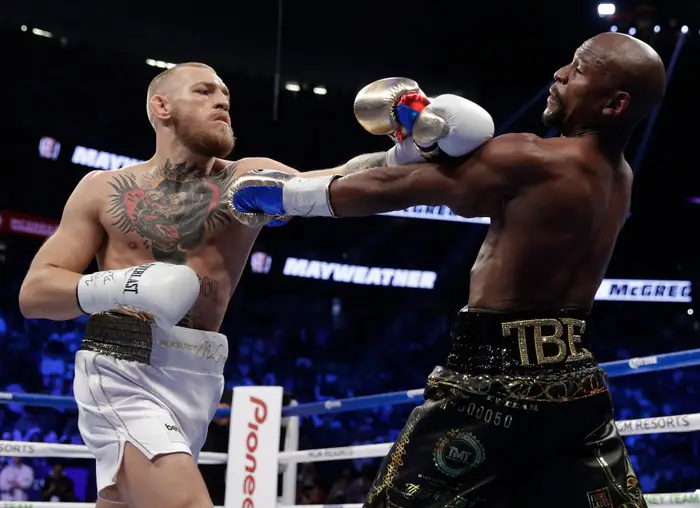 Revanš stoljeća ispred Bijele kuće? McGregor izazvao Mayweathera na MMA obračun