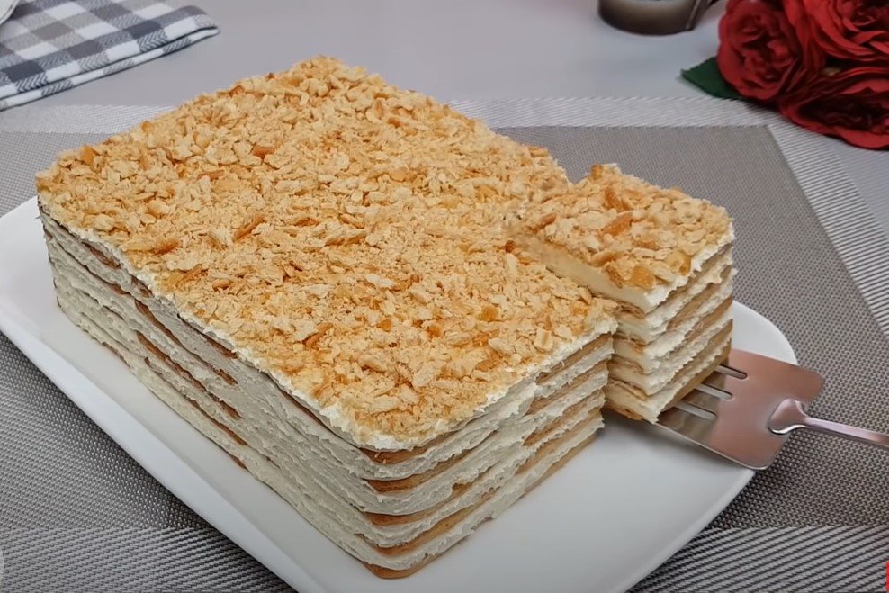 Napoleon torta bez pečenja koja osvaja na prvi zalogaj: Gotova za nekoliko minuta, a ukus je kao iz poslastičarnice