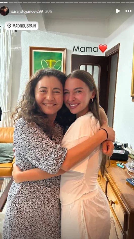 „Mama“ – samo jedna riječ, a govori SVE! Sara upoznala Muratovu majku, pogledajte njihov zagrljaj