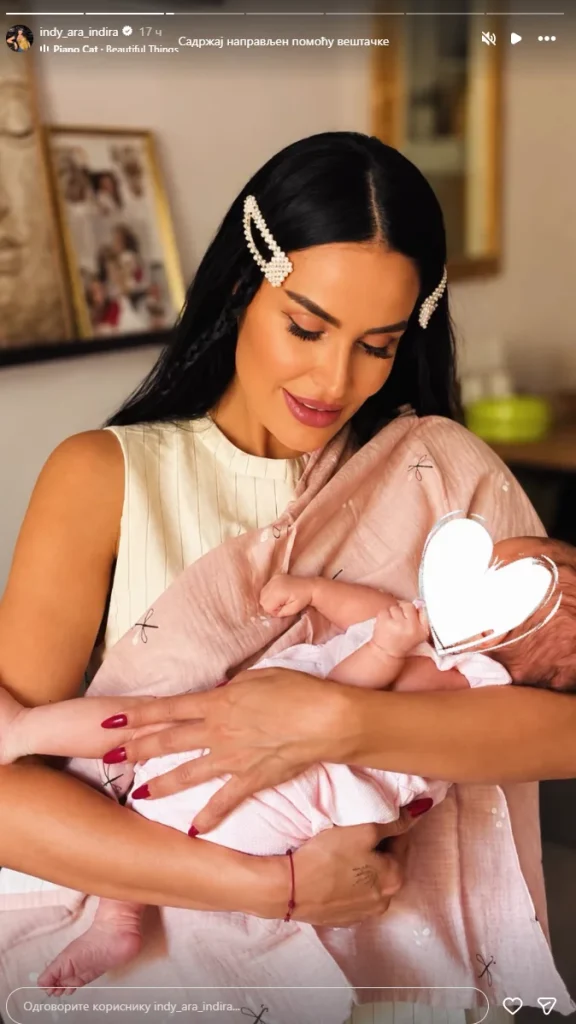 Indi raznežila javnost fotografijama sa malom Zoiom: Pogledajte kako uživa u ulozi tetke
