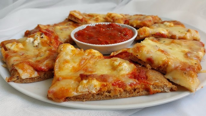 PIZZA BEZ BRAŠNA I KVASCA: Ovaj fit recept gotov je za nekoliko minuta, a pun je proteina!