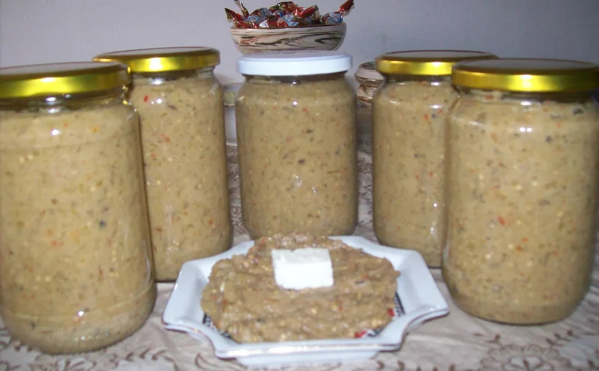 Svi prave crveni ajvar, a ovaj recept se ponovo vraća na velika vrata: Malidžano je pravi hit zimnice