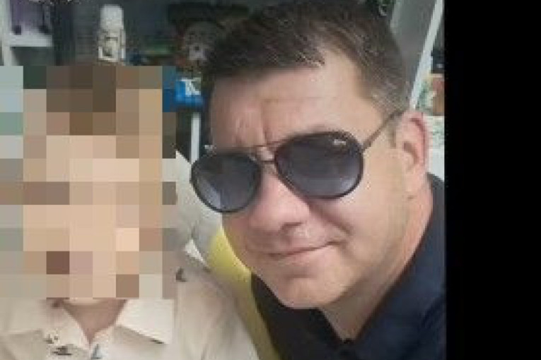 Ivan Marinković ne štedi kad je Željko u pitanju: Rođendanski poklon s posebnom porukom! (FOTO) Ivan Marinković ne štedi kad je Željko u pitanju: Rođendanski poklon s posebnom porukom! (FOTO)