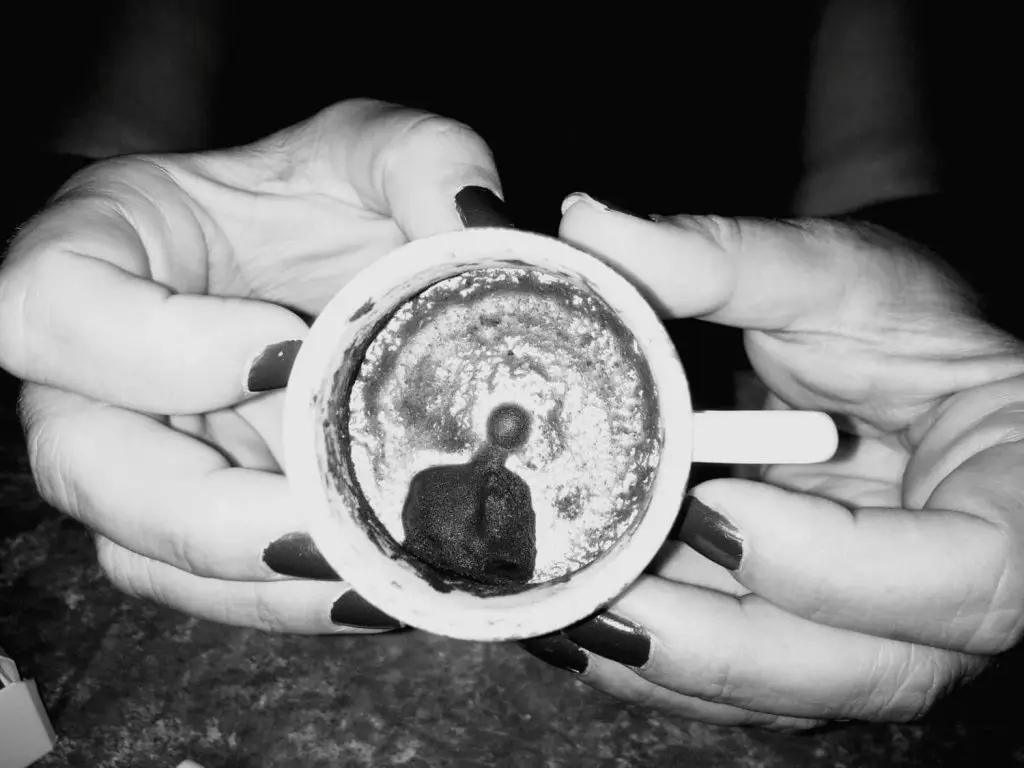 Najopasniji znak u kafi 3 Najopasniji znak u kafi