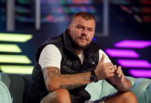 Ekskluzivno! Janjuš u tajnim porukama sa elitarkom – Darko Tanasijević sve raskrinkao na Pinku! Ekskluzivno! Janjuš u tajnim porukama sa elitarkom – Darko Tanasijević sve raskrinkao na Pinku!