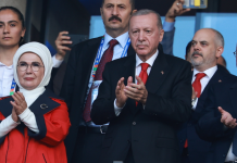 Turski predsjednik Erdoan stigao u Kinu: Emine i delegacija dočekani uz svečane počasti Turski predsjednik Erdoan stigao u Kinu: Emine i delegacija dočekani uz svečane počasti