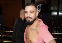 Skandal u Beču: Kamatari usred nastupa oteli Darka Lazića pred publikom! Skandal u Beču: Kamatari usred nastupa oteli Darka Lazića pred publikom!