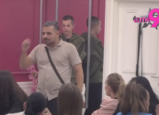 ISPOVJEST BORE SANTANE RASPLAKALA GLEDAOCE: “Bio sam sam i za Božić i za Novu godinu – nisam znao da me prevarila pred svadbu!” (VIDEO) ISPOVJEST BORE SANTANE RASPLAKALA GLEDAOCE: “Bio sam sam i za Božić i za Novu godinu – nisam znao da me prevarila pred svadbu!” (VIDEO)