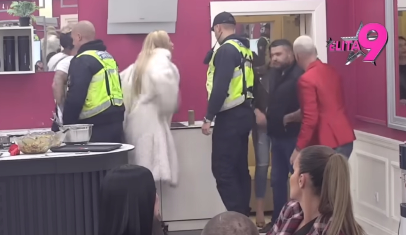 Produkcija spasila Asmina od sigurne diskvalifikacije! Kamera uhvatila trenutak kada mu je Milan Milošević šapnuo sudbonosne reči! Produkcija spasila Asmina od sigurne diskvalifikacije! Kamera uhvatila trenutak kada mu je Milan Milošević šapnuo sudbonosne reči!