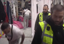 Karambol u Eliti! Alibaba poludeo – slomio Urošu kofer sa šminkom u paramparčad, sve letelo po garderoberu! (VIDEO) Karambol u Eliti! Alibaba poludeo – slomio Urošu kofer sa šminkom u paramparčad, sve letelo po garderoberu! (VIDEO)