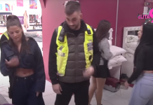 Diskvalifikacija u zraku! Brutalne uvrede, prijetnje i obezbjeđenje uletjelo u Belu kuću! Diskvalifikacija u zraku! Brutalne uvrede, prijetnje i obezbjeđenje uletjelo u Belu kuću!