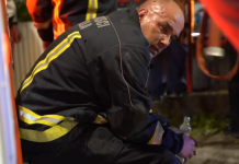 Heroji pod maskama: Tuzlanski vatrogasci poslali snažnu poruku kolegama povrijeđenim u tragediji:”Hvala vam, heroji” Heroji pod maskama: Tuzlanski vatrogasci poslali snažnu poruku kolegama povrijeđenim u tragediji:"Hvala vam, heroji"