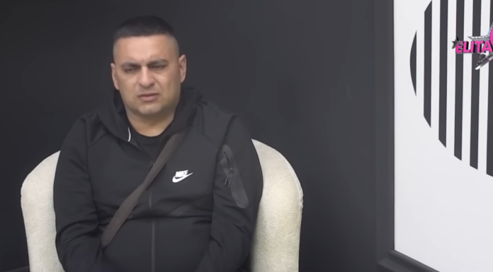 Bebica na ivici snage: Pozlilo mu u Šiša Baru dok je govorio o Teodori – “Ismijava me dok pucam po šavovima” Bebica na ivici snage: Pozlilo mu u Šiša Baru dok je govorio o Teodori – “Ismijava me dok pucam po šavovima”