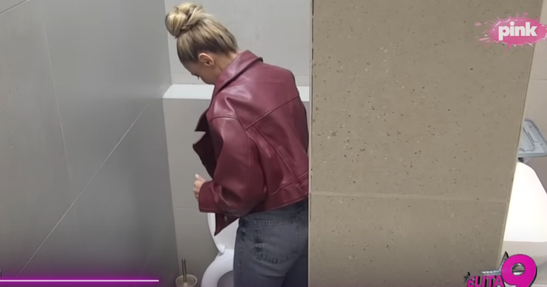 Haos u programu uživo: Član produkcije urlao da zaustavi Aneli, ali ona je već napravila katastrofu! Haos u programu uživo: Član produkcije urlao da zaustavi Aneli, ali ona je već napravila katastrofu!