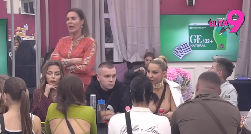 Kačavenda raznela Aneli: Najbrutalniji napad sezone – studio zanijemio!