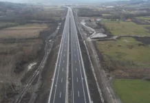 HOROR NA AUTOPUTU: Beba poginula na licu mjesta, drugi sudar nakon samo 3 sata! HOROR NA AUTOPUTU: Beba poginula na licu mjesta, drugi sudar nakon samo 3 sata!