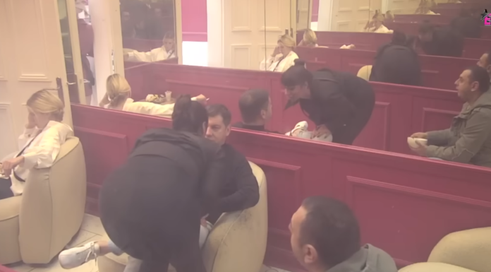 Miljana Kulić diskvalifikovana iz “Elite 9” nakon brutalnog sukoba sa Ivanom Marinkovićem! Miljana Kulić diskvalifikovana iz “Elite 9” nakon brutalnog sukoba sa Ivanom Marinkovićem!