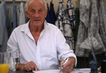 Tuga u modnom svijetu: Umro čuveni dizajner koji je oblačio princezu Dajanu Tuga u modnom svijetu: Umro čuveni dizajner koji je oblačio princezu Dajanu