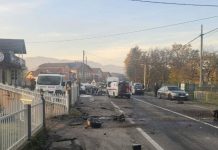 TRAGEDIJA U ŽIVINICIMA: Auto izletio s puta i udario u drvo – jedna osoba poginula! TRAGEDIJA U ŽIVINICIMA: Auto izletio s puta i udario u drvo – jedna osoba poginula!