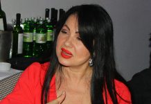 Legendarna pjevačica Zlata Petrović živi bez briga: Dvije penzije mjesečno! Legendarna pjevačica Zlata Petrović živi bez briga: Dvije penzije mjesečno!