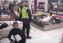 Žestok obračun zbog Filipa: Aneli i Anita ušle u sukob koji je morao biti prekinut! Žestok obračun zbog Filipa: Aneli i Anita ušle u sukob koji je morao biti prekinut!