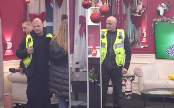 Sve je eksplodiralo pred kamerama: Žestok obračun Rade i Mikija šokirao ekipu Sve je eksplodiralo pred kamerama: Žestok obračun Rade i Mikija šokirao ekipu