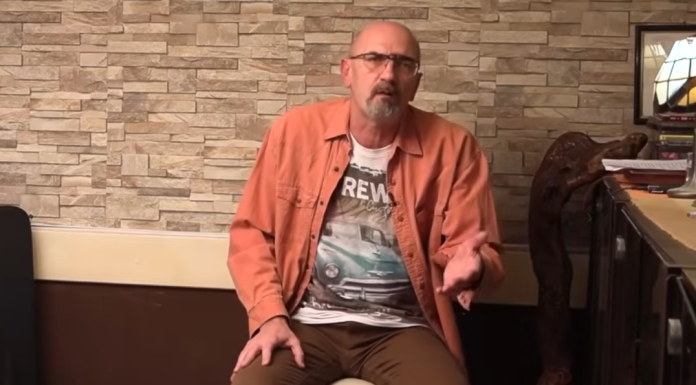 Upad MUP-a TK kod Fatmira Alispahića: Pretres kuće i studija zbog povrede privatnosti djeteta! Upad MUP-a TK kod Fatmira Alispahića: Pretres kuće i studija zbog povrede privatnosti djeteta!